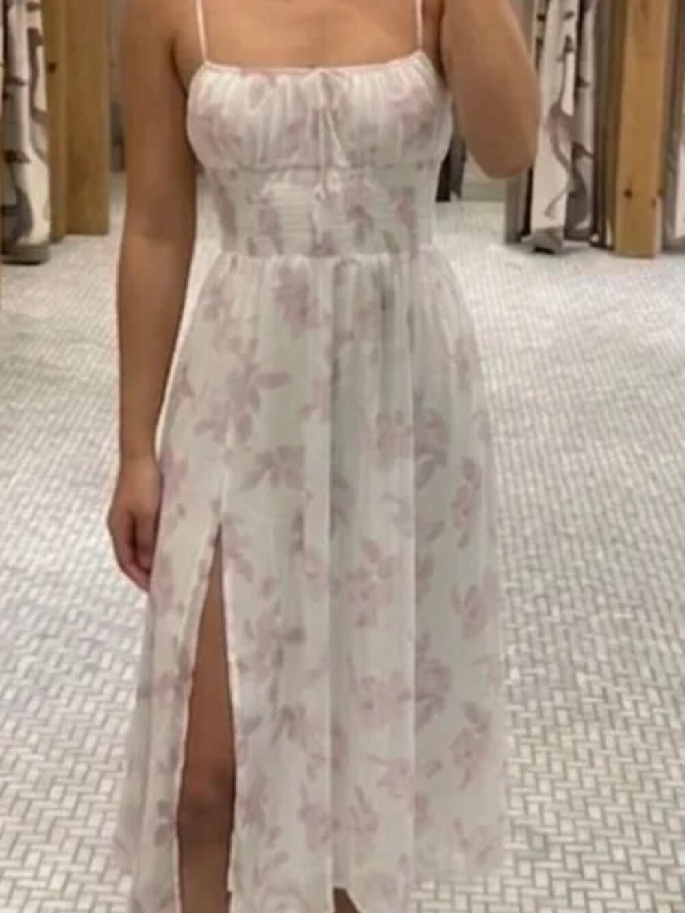 Aritzia Wilfred Genoa Dress Midi in White and Pink Floral